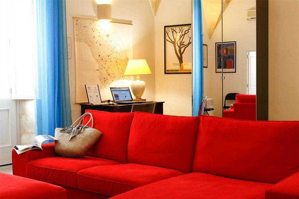 Sacre Bleu Apartments Лечче Экстерьер фото