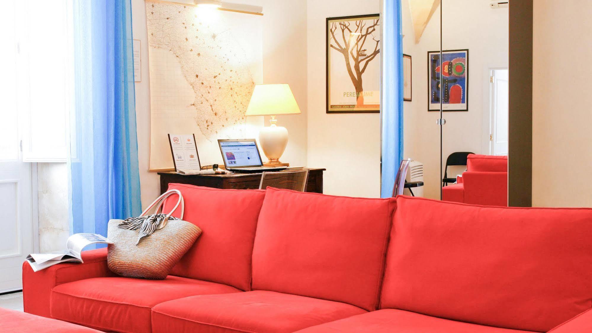 Sacre Bleu Apartments Лечче Экстерьер фото